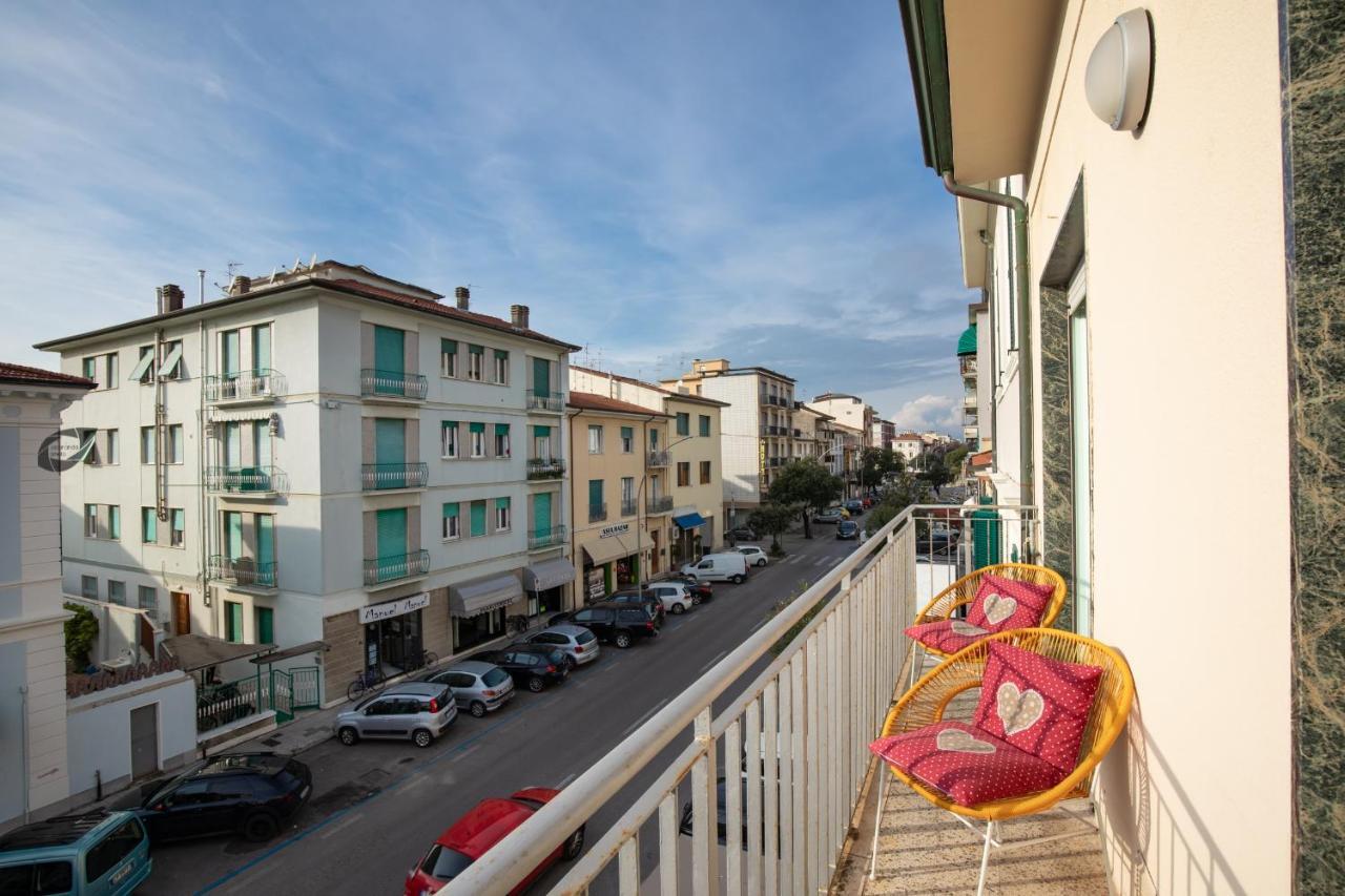 Foscolo Daire Viareggio Dış mekan fotoğraf